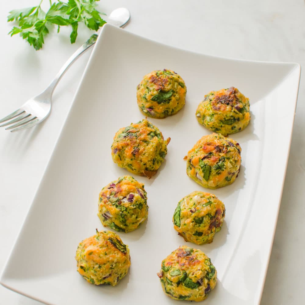 Baked Salmon Meatballs With Tomato Sauce - Watch What U Eat