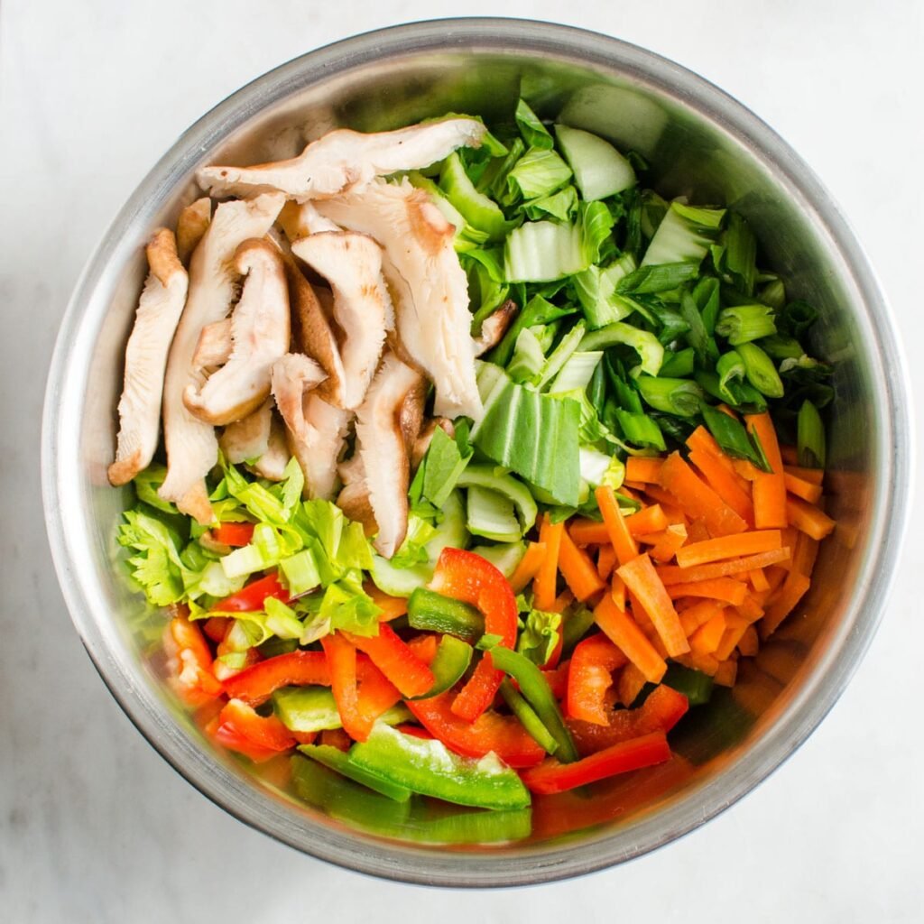 One pot Asian soba noodle soup that is healthy and rich in fibers, proteins and vitamins. Contains lots of fresh veggies.