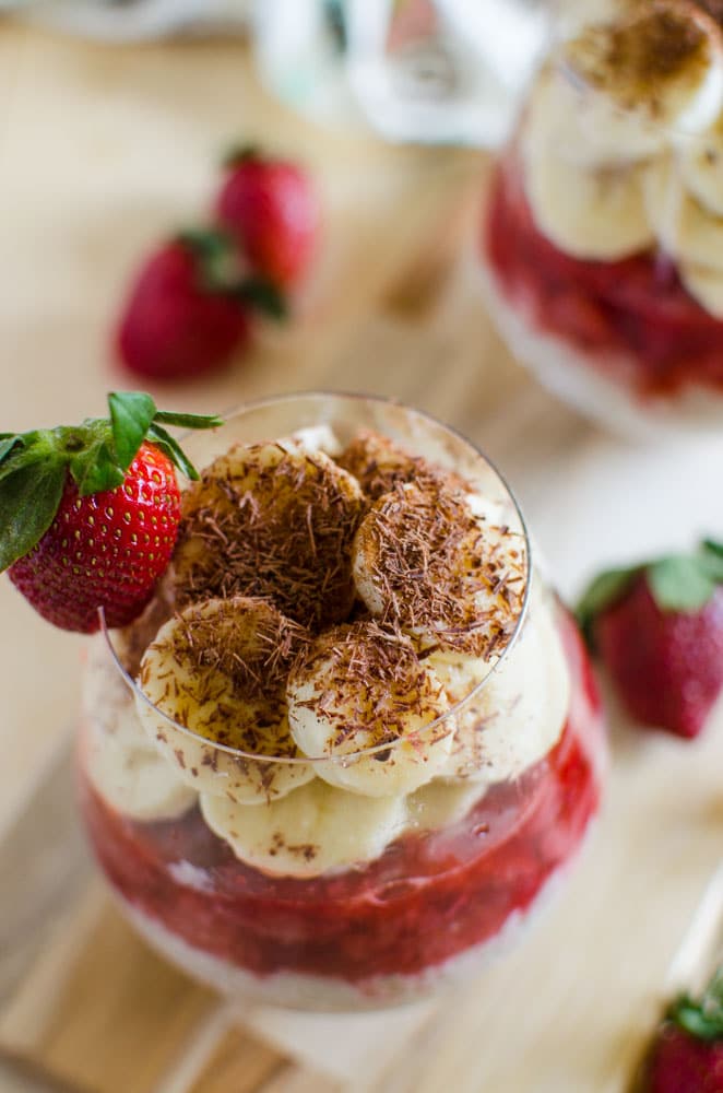 Oatmeal pudding prepared using fresh fruits like strawberries and bananas with healthiest grains like steel-cut oats. It is perfect to kickstart any mornings.