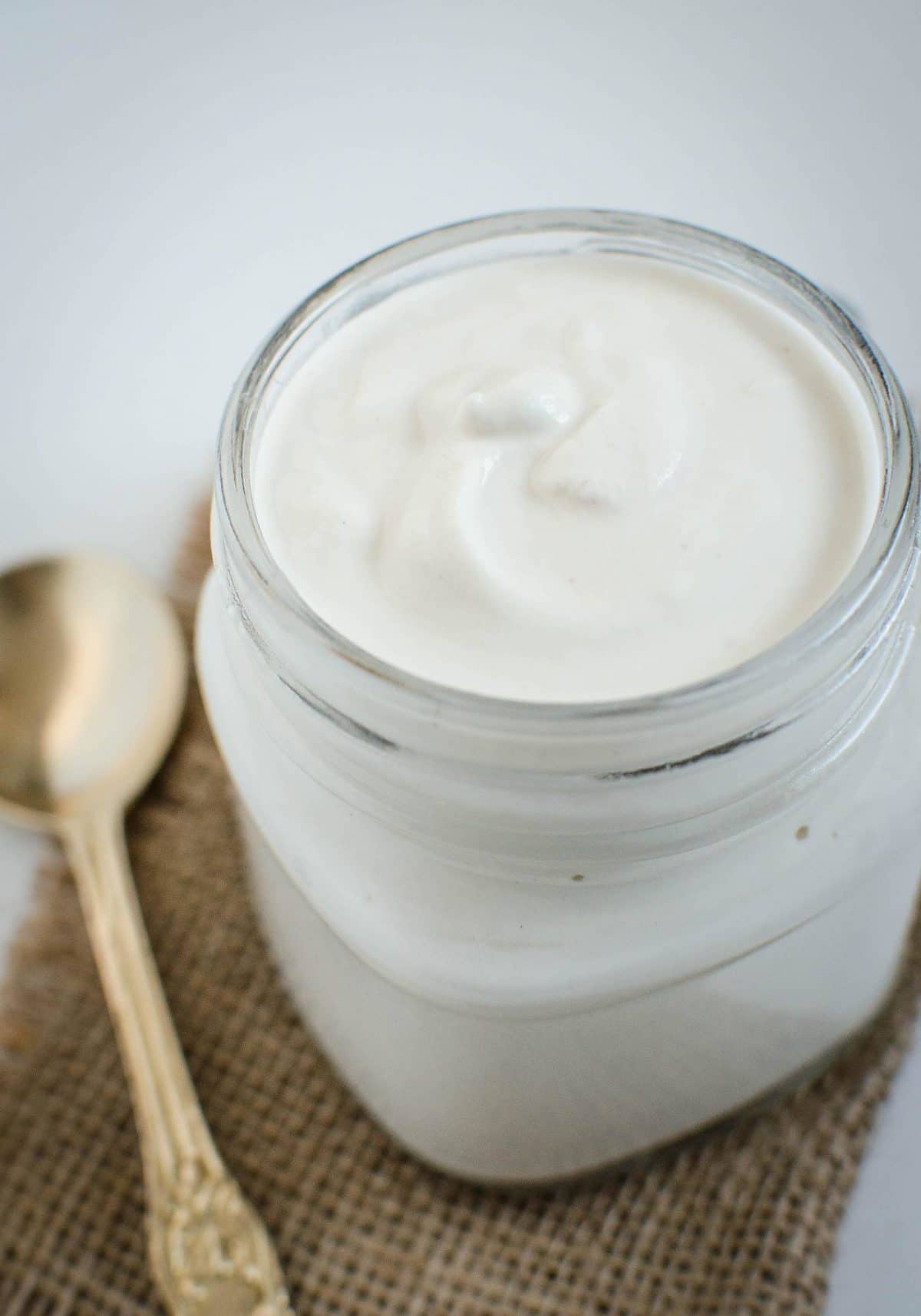 Homemade cashew cream recipe -- A perfect base for making different creamy soups, pasta, and curries.