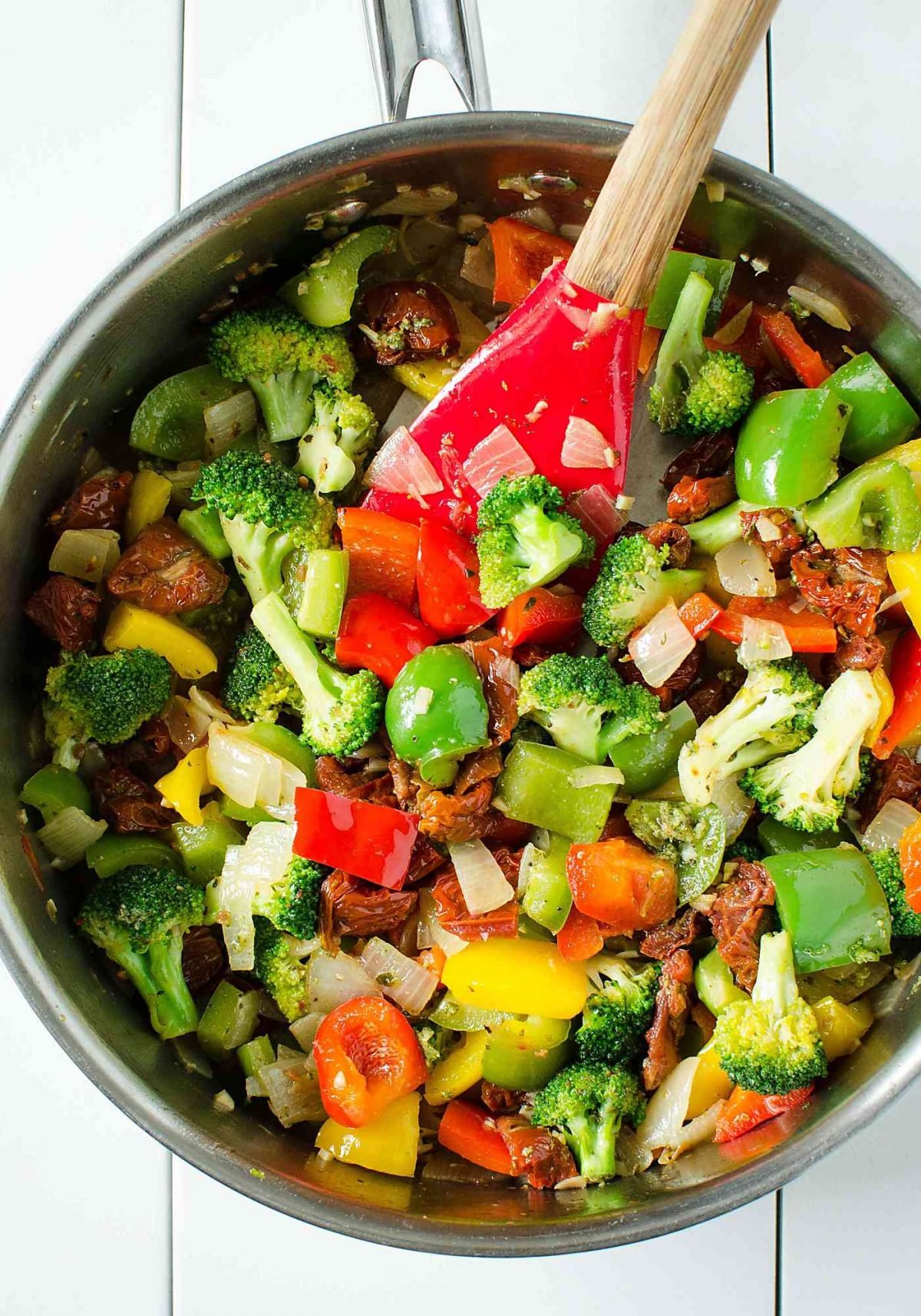 Turn fresh vegetables into this simple, quick yet delicious and awesome stir-fry veggies.