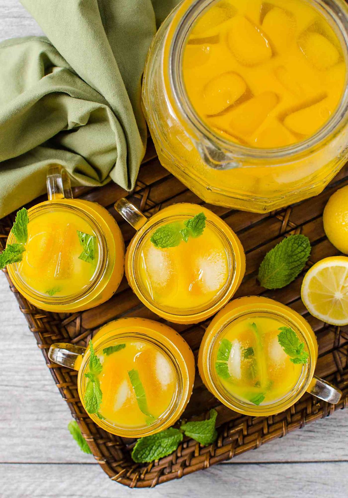 Healthy, delicious & naturally sweetened fresh mango lemonade recipe
