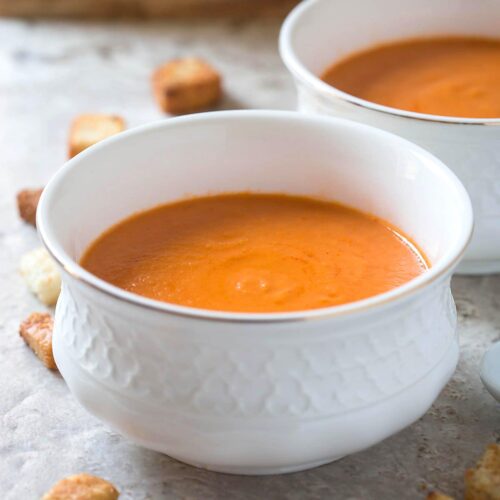 Creamy Roasted Tomato Soup - Healthy, flavorful & a comforting soup, prepared using fresh tomatoes. Perfect for light lunch or appetizer or side.
