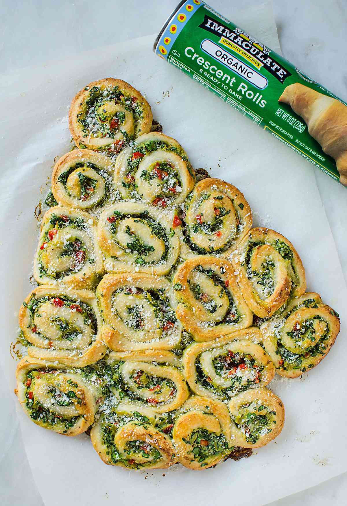 Artichoke Spinach Pinwheels Christmas Tree