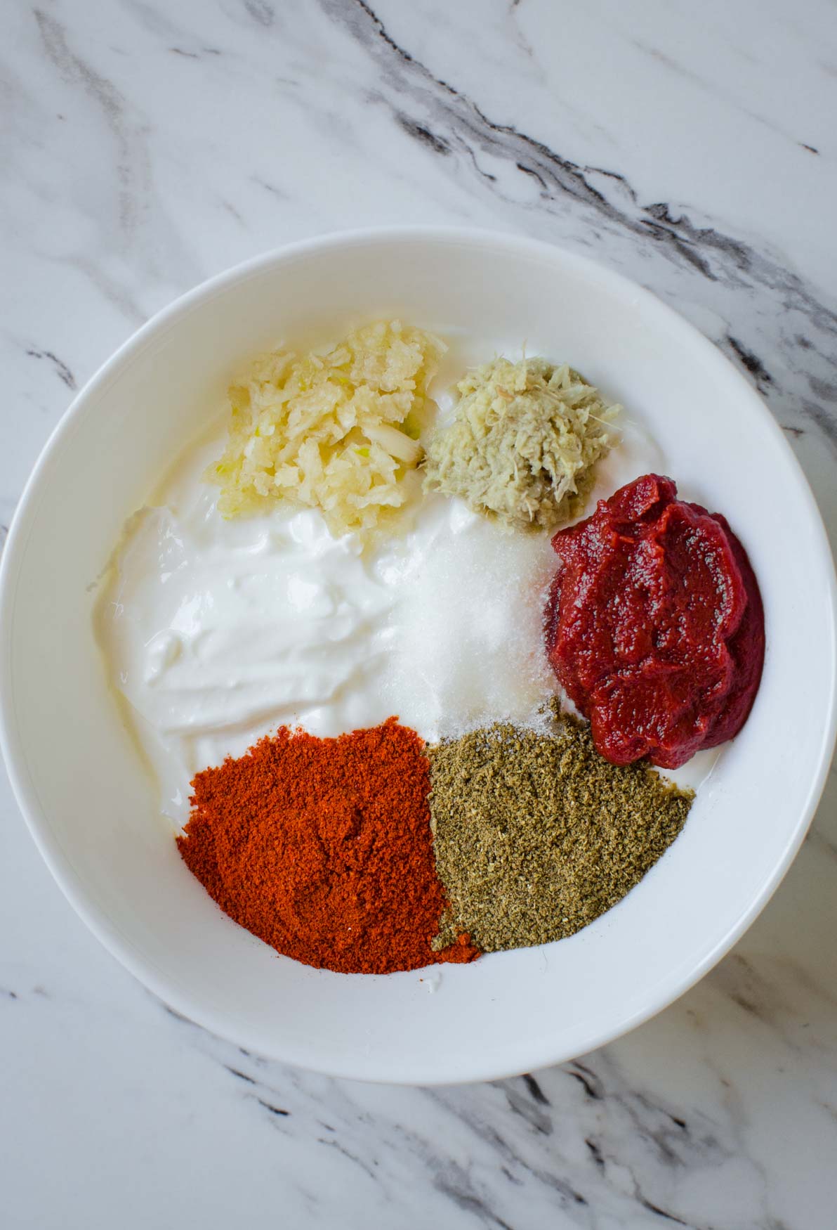 Yogurt marinade for making grilled tandoori chicken wings