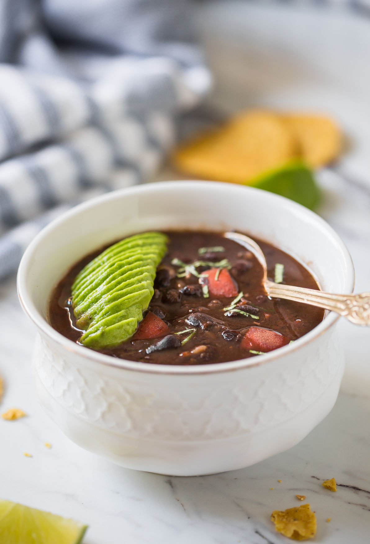 Instant pot black bean soup with dried beans - Follow this easy and healthy recipe for quick one pot dinner or lunch. #instantpot #pressurecooker #blackbeans #soup #vegan #glutenfree