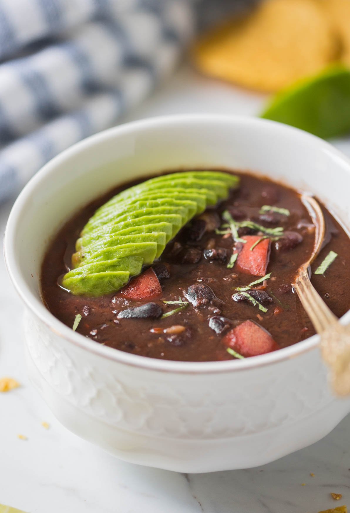 Follow this easy and healthy recipe for making quick Instant pot black bean soup with dried beans. No soaking required. Full of flavors, vegan and gluten-free soup for lunch or dinner. #instantpot #pressurecooker #blackbeans #soup #vegan #glutenfree