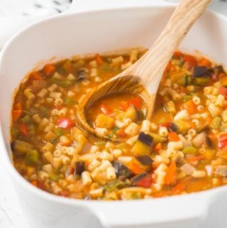 Easy vegetable pasta soup recipe - this fresh veggie and pasta all-in-one pot soup is perfect for healthy weeknight dinners/lunch.