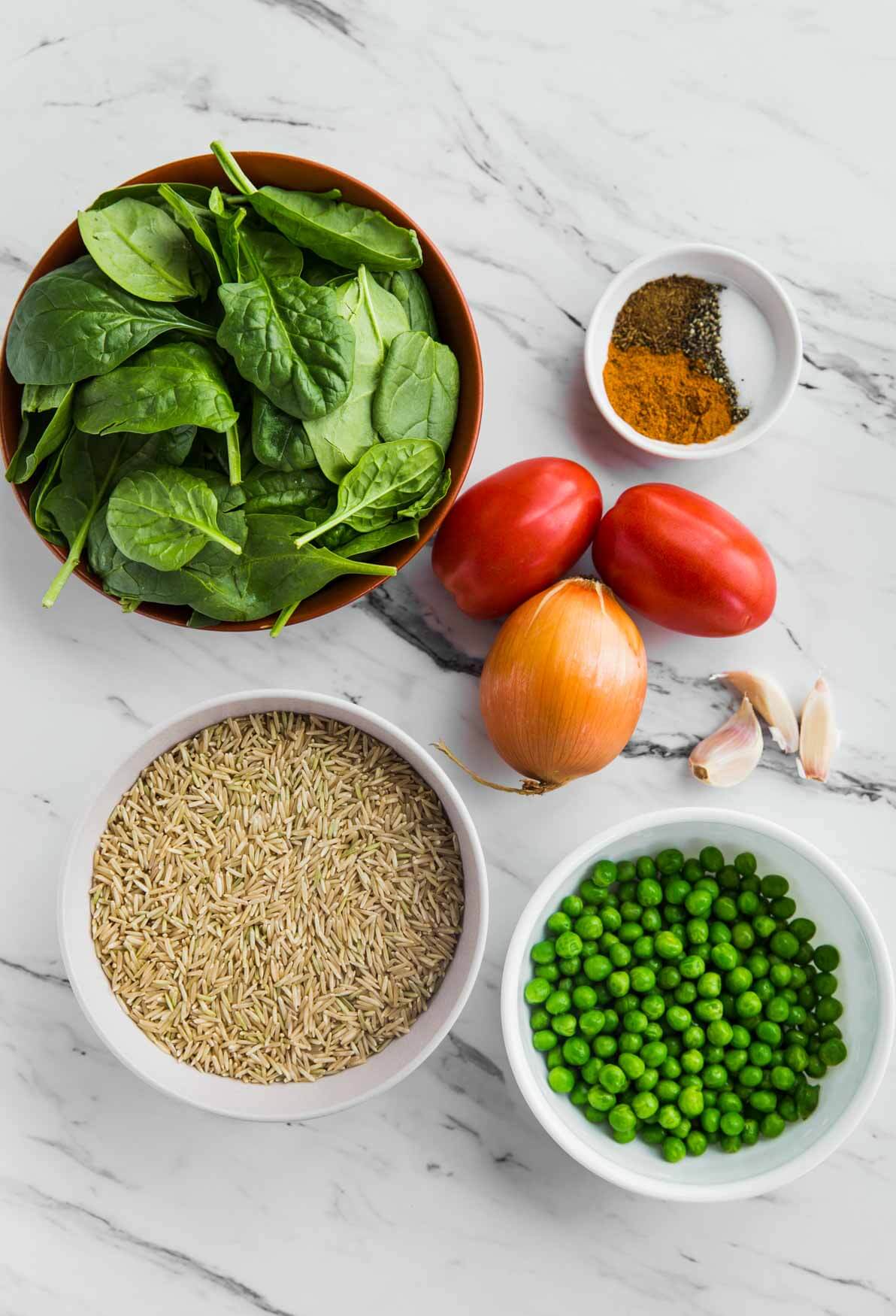 Ingredients for making spinach brown rice in Instant Pot