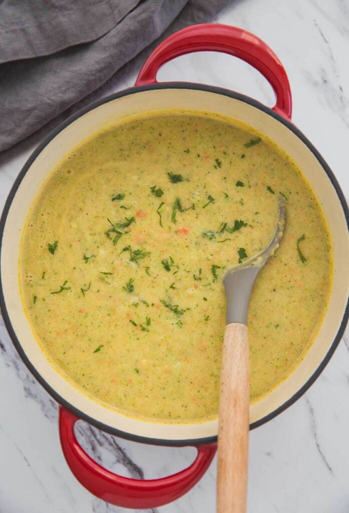 blended detox broccoli soup in a dutch oven with serving ladle