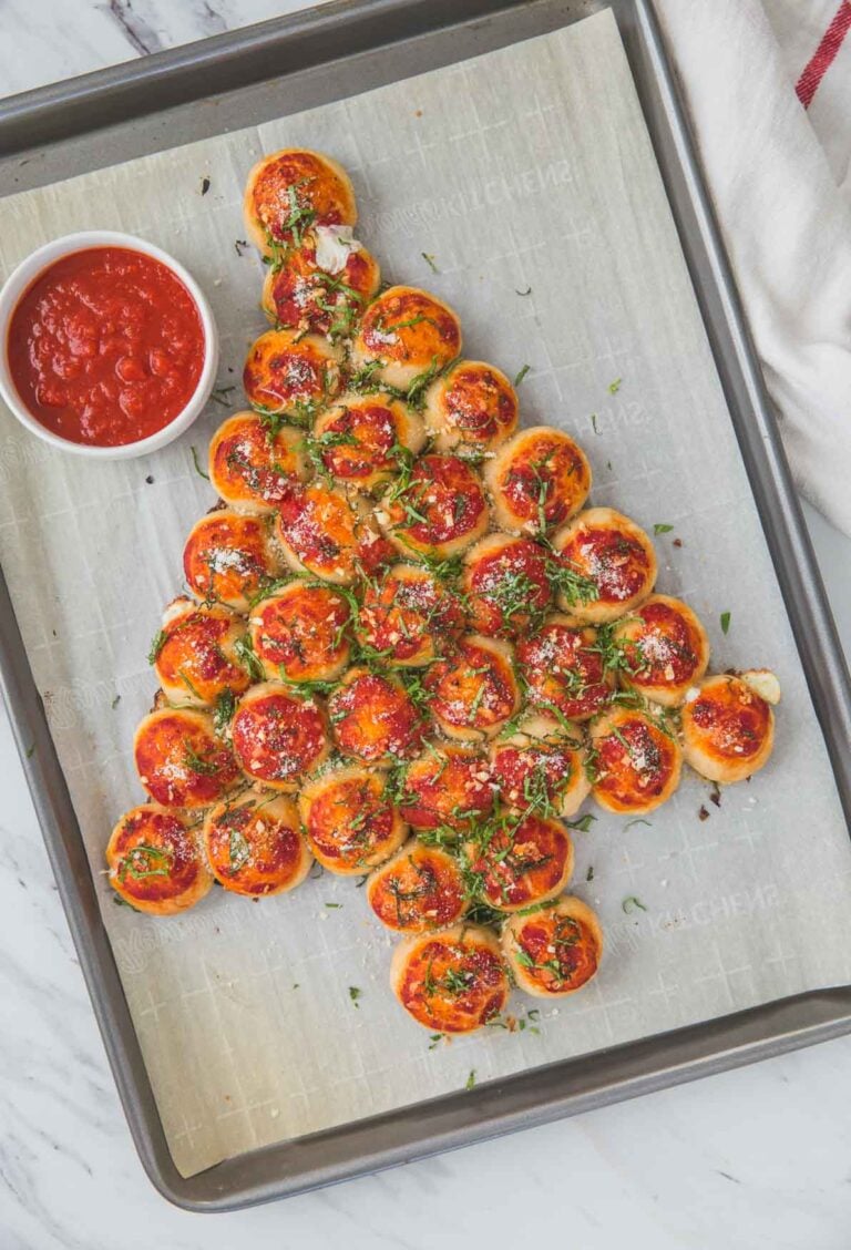 Pullapart Christmas Tree Pizza Bites